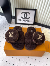 China Replica LV Women Shoes 91usd Only